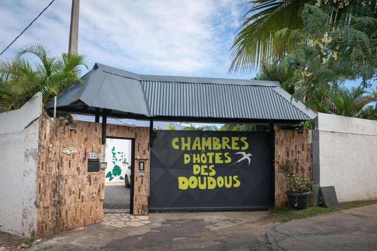 Chambres D'Hotes Du Domaine Des Doudous 생피에르 외부 사진